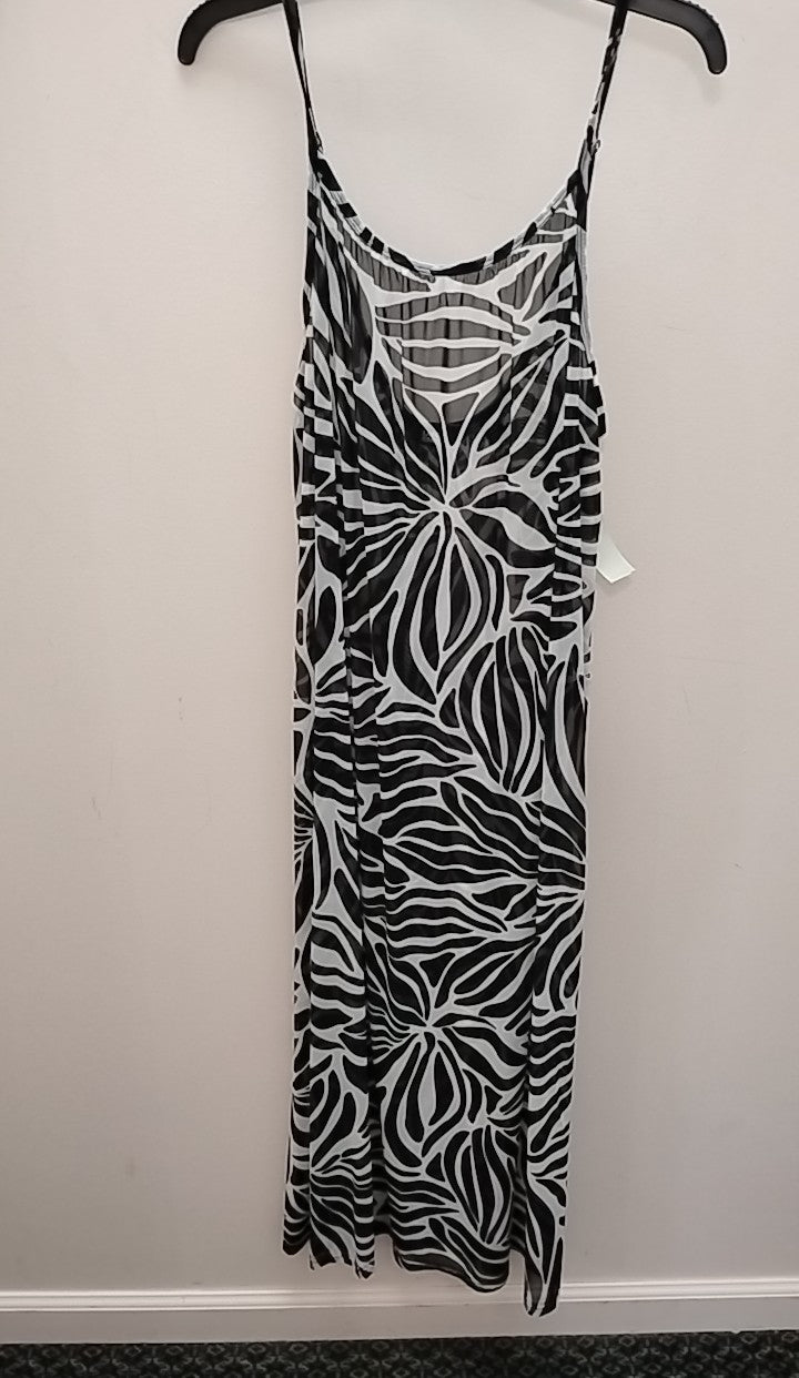 Size M Land's End Coverup