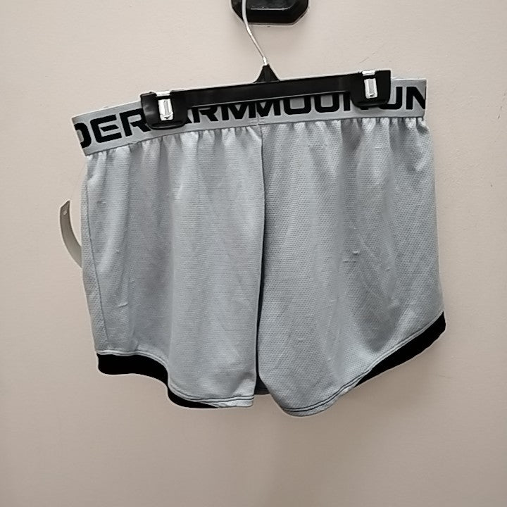 Size M Under Armour Performance wear