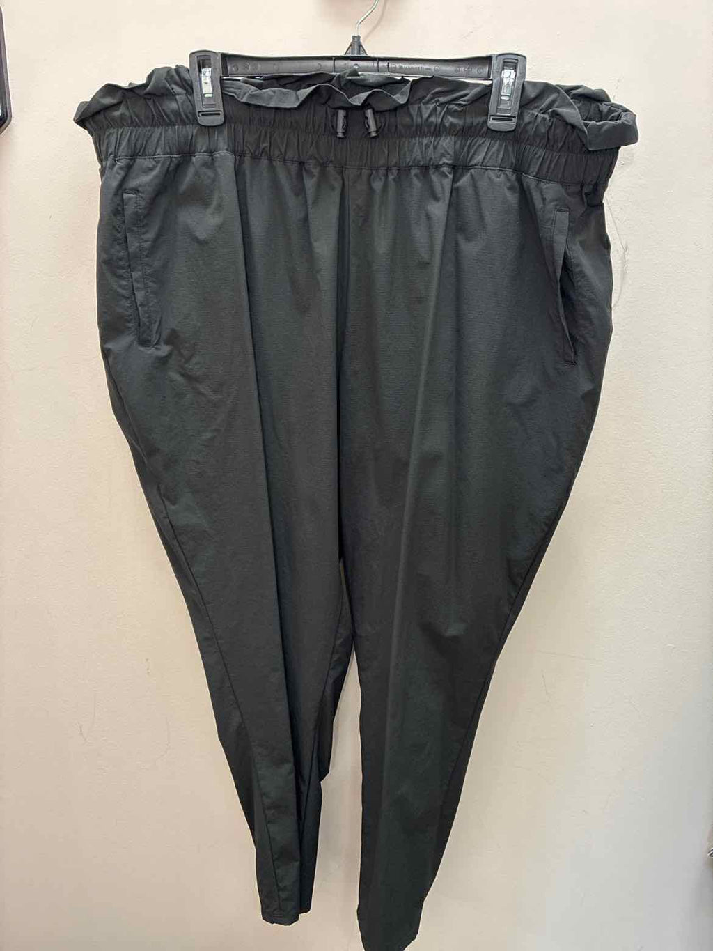 Size XXL MTA Pro Joggers