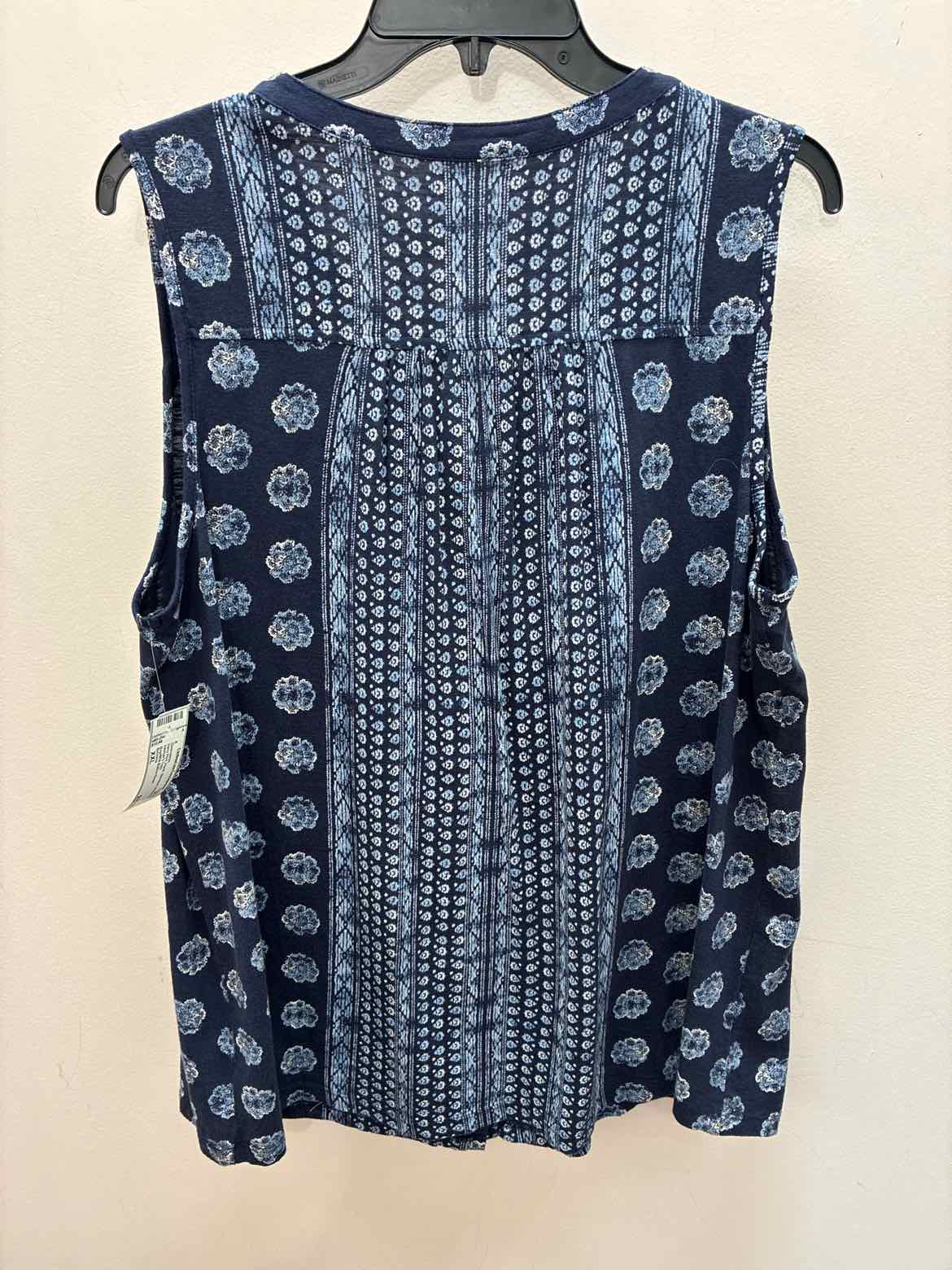 Size XXL Sonoma Sleevless Sleeveless