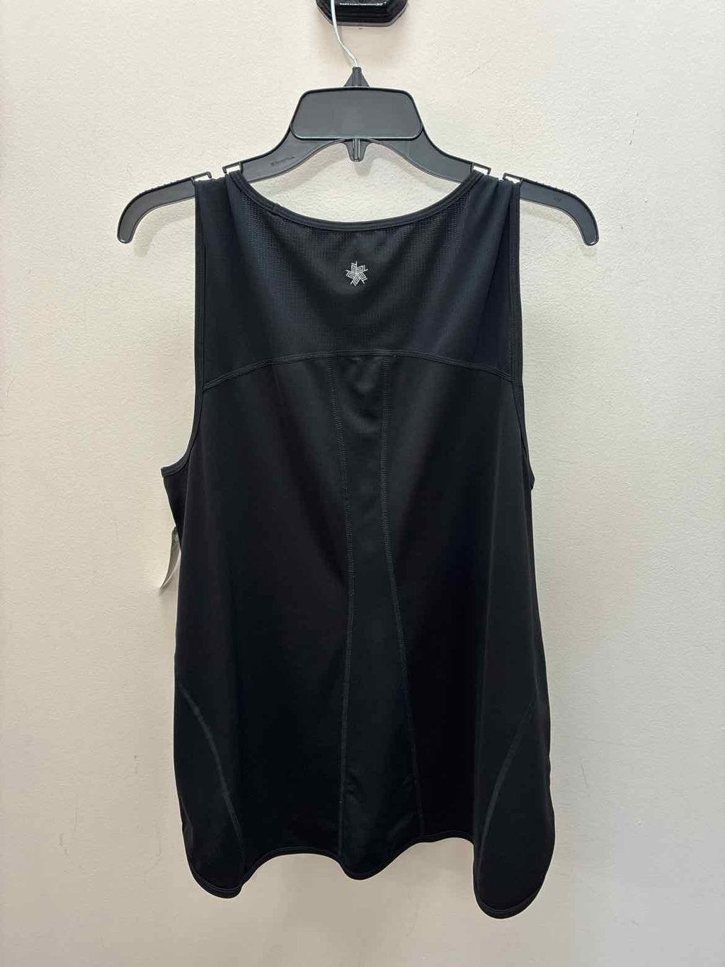 Size 1X Tek Gear Sleevless Tank Top