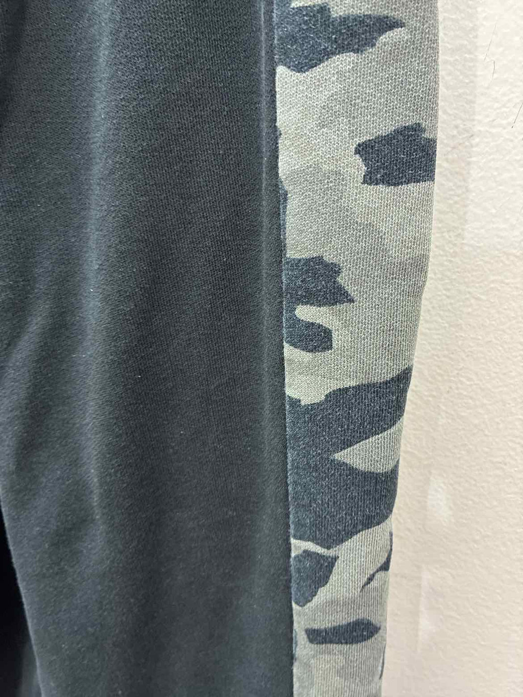 Size L Puma Men's Sweatpants