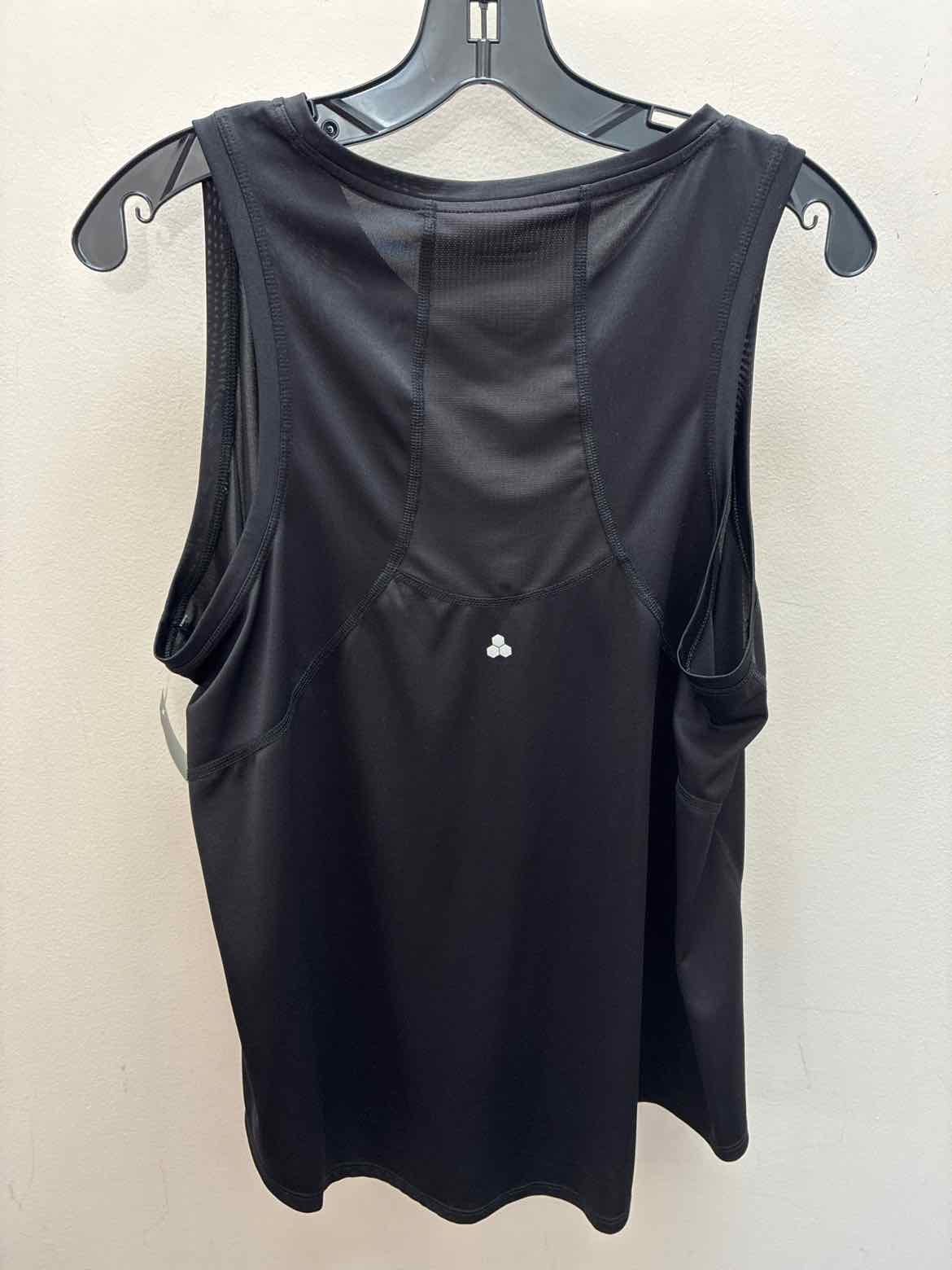 Size 1X Tek Gear Sleevless Tank Top