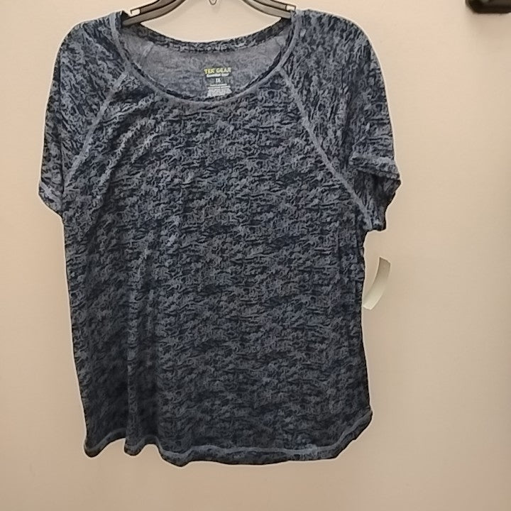Size 1X Tek Gear Short Sleeve T-shirt