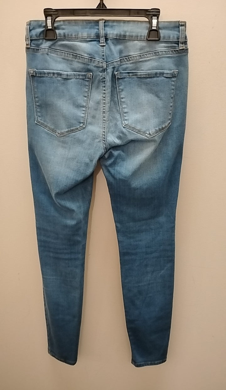 Size 4 Refuge Jeans