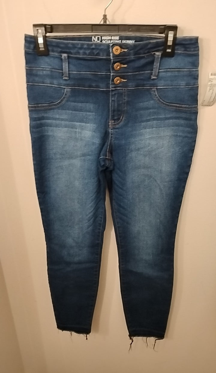 Size 11 No Boundries Jeans