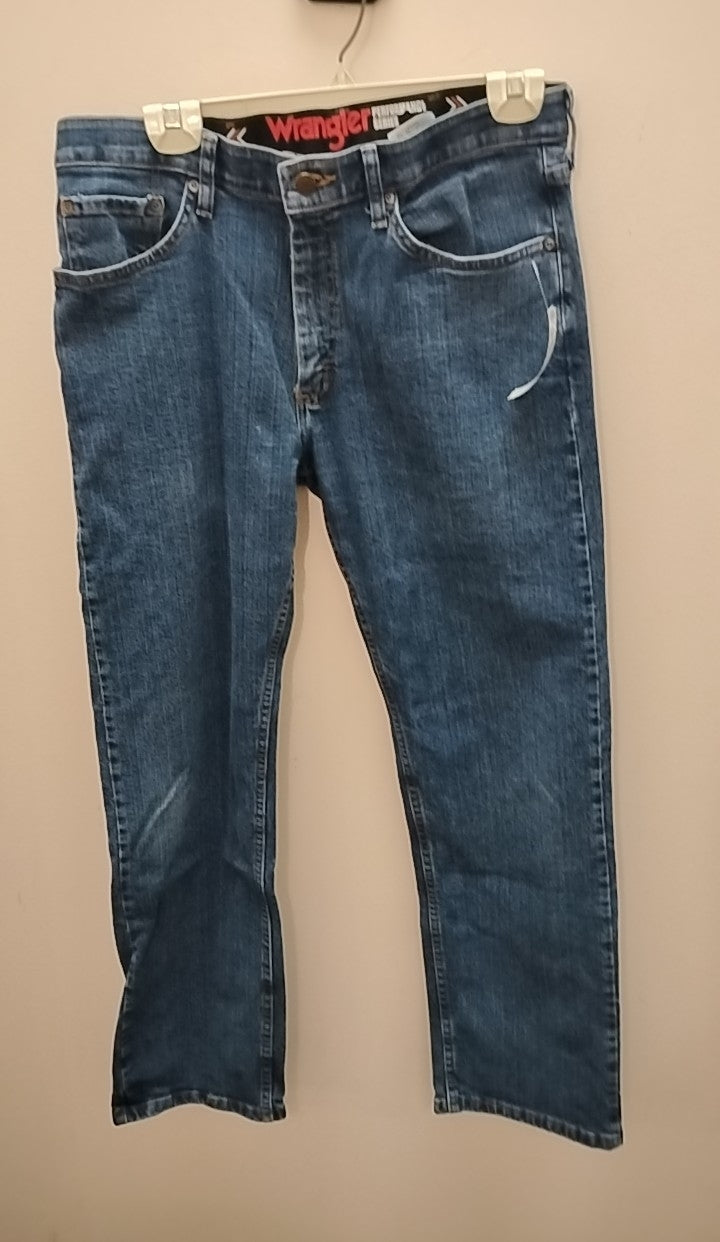 Size 34x30 Wrangler Men's Jeans