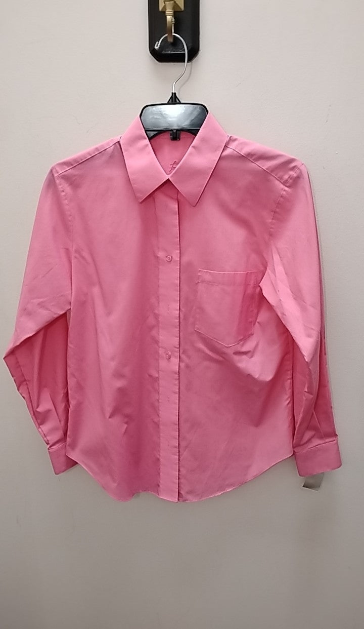 Size M Foxcroft Button Down
