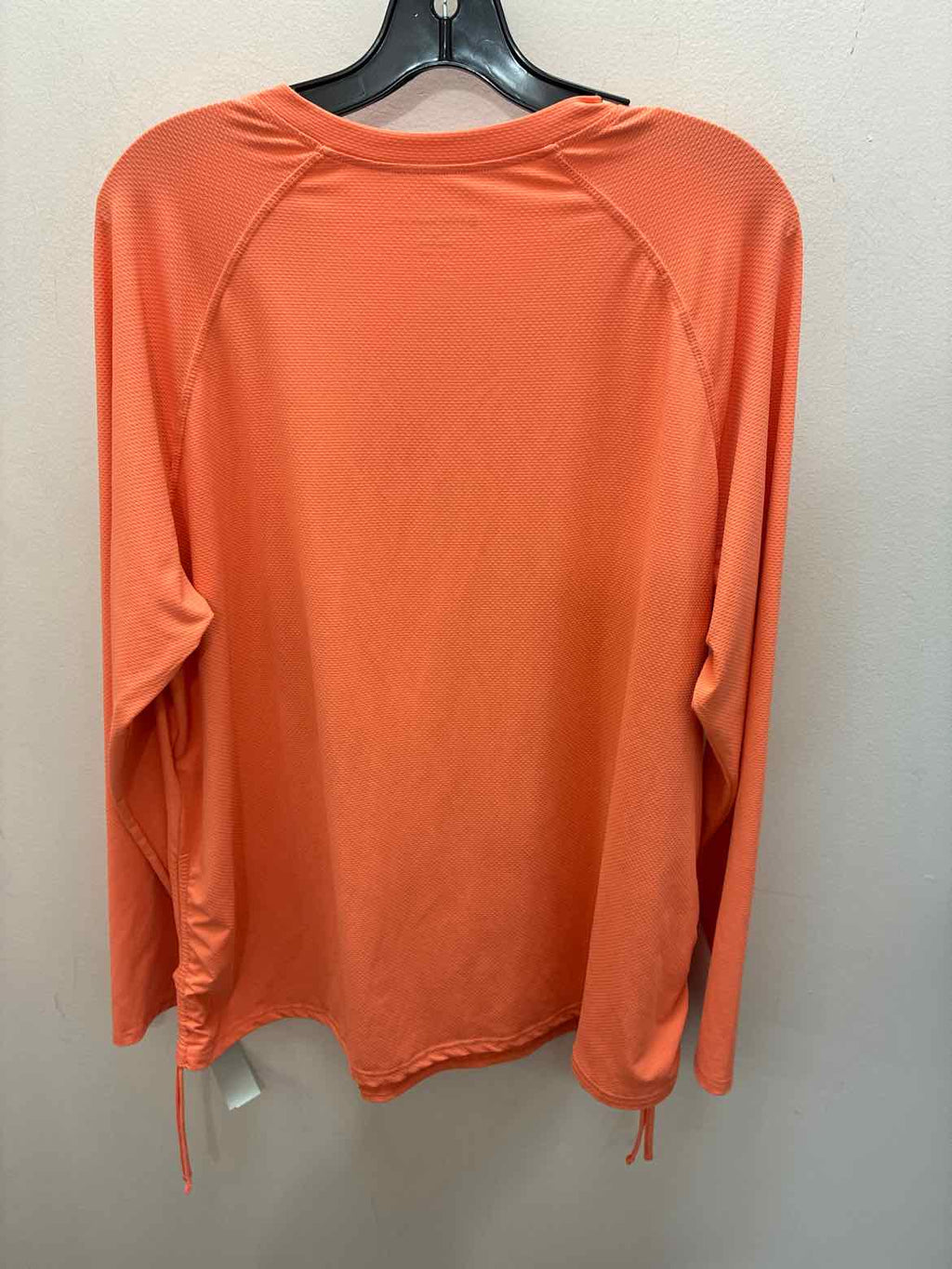 Size XXL Free Country Long Sleeve Performance wear