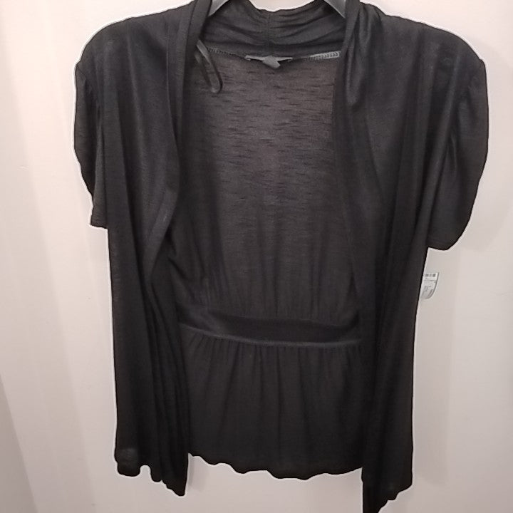 Size M AGB Short Sleeve Cardigan