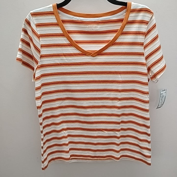 Size L St. Johns Bay Short Sleeve T-shirt