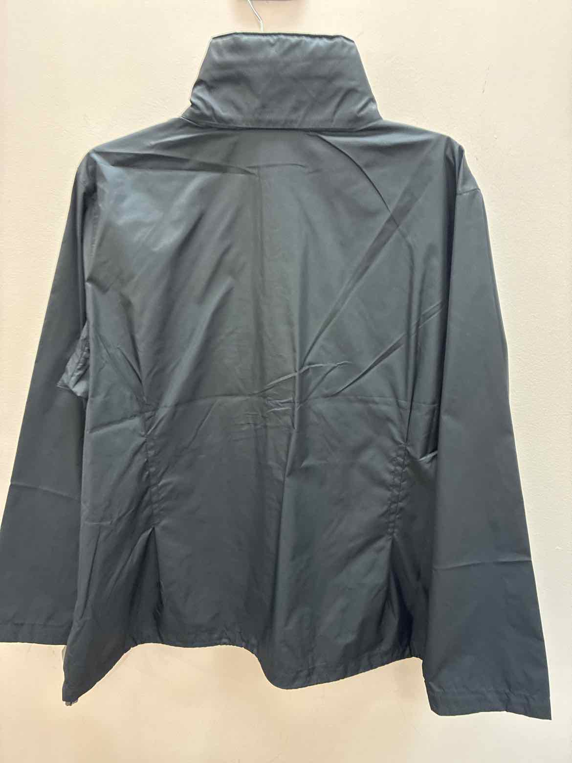 Size XXL Columbia Long Sleeve Windbreaker