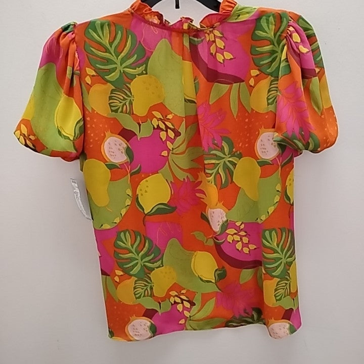 Size M Rose & Olive Short Sleeve Misc. Tops