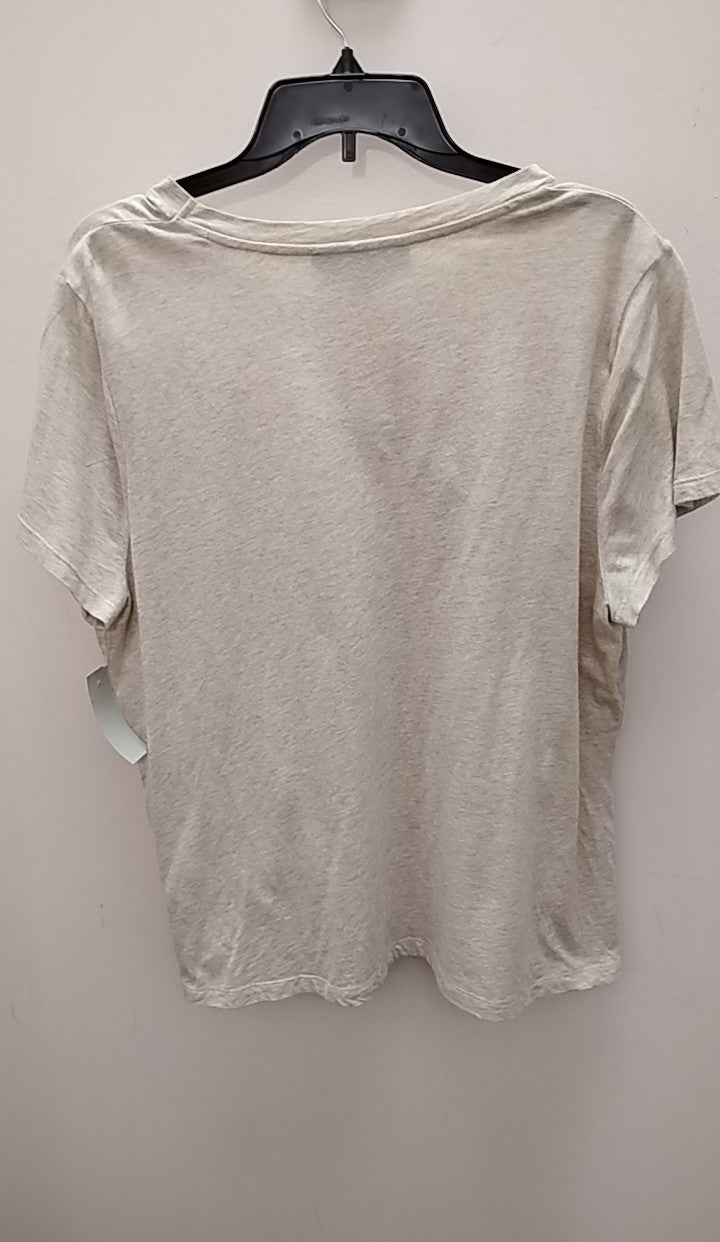 Size XL DKNY T-shirt