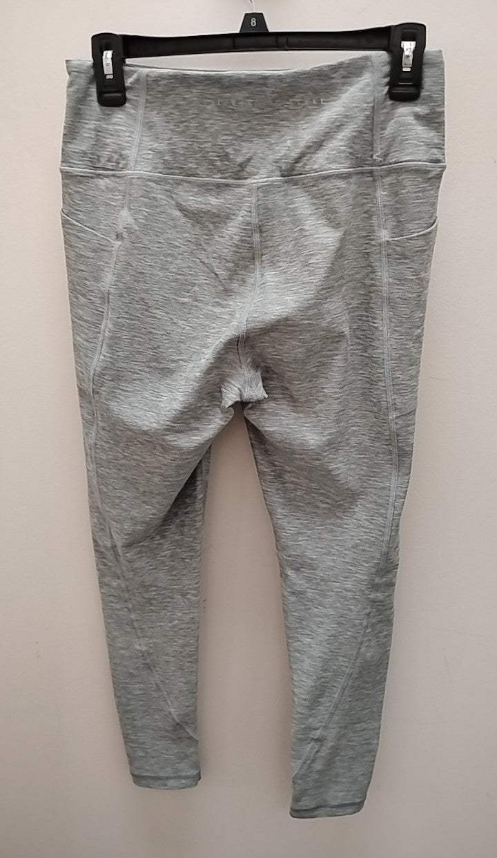 Size M Victoria's Secret leggings