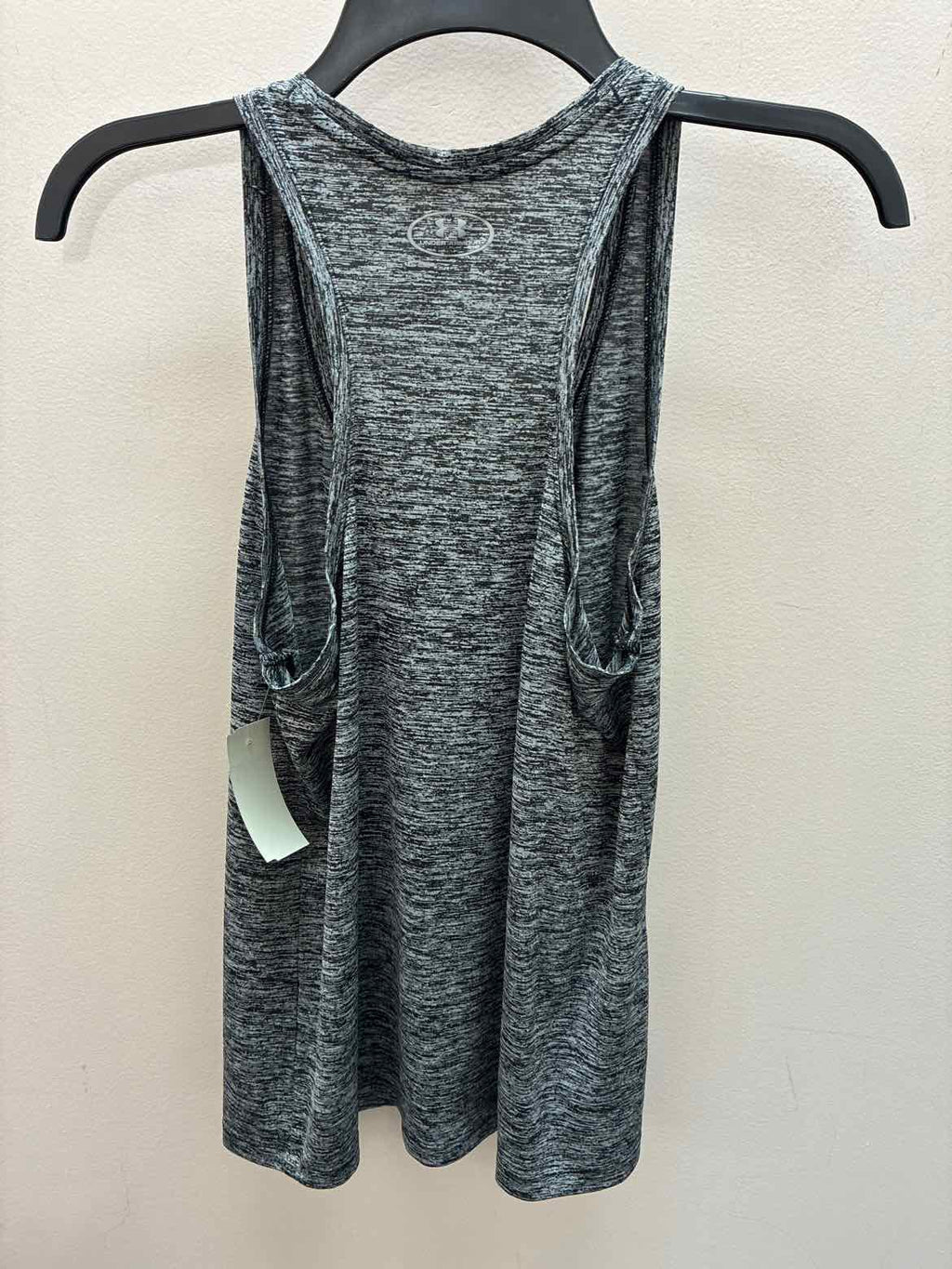 Size M Under Armour Sleevless Tank Top