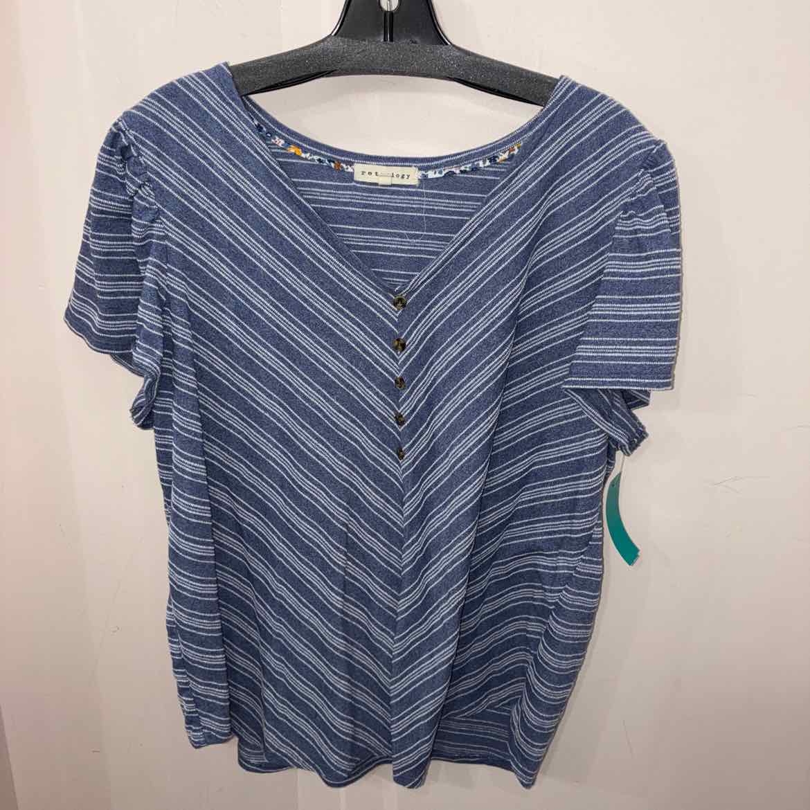 Size XXL Retrology Short Sleeve Misc. Tops