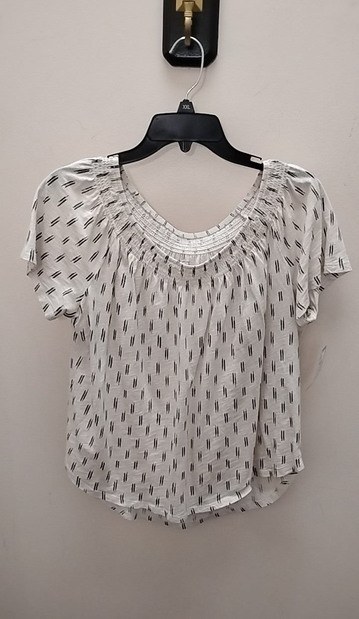 Size M Loft T-shirt