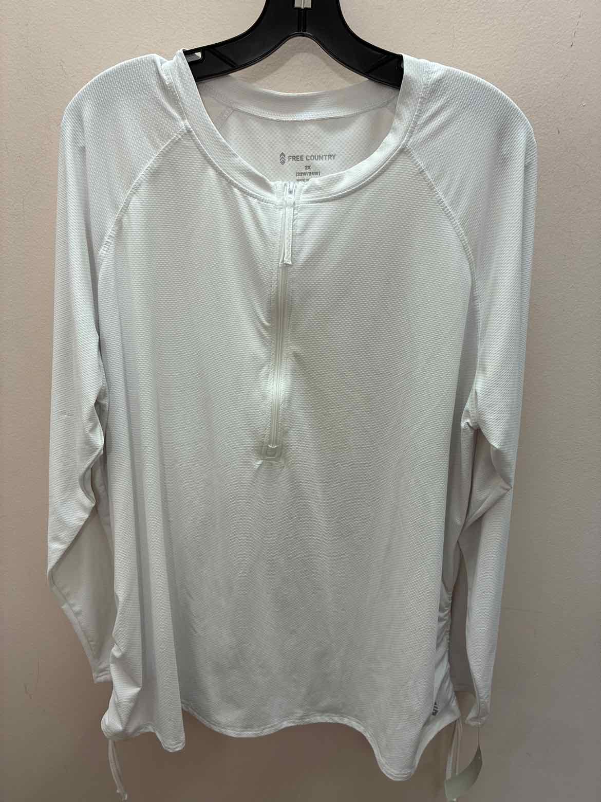 Size XXL Free Country Long Sleeve Performance wear