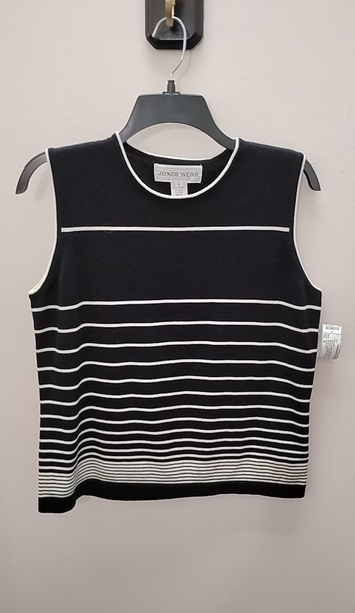 Size M Jones & Co Sweater
