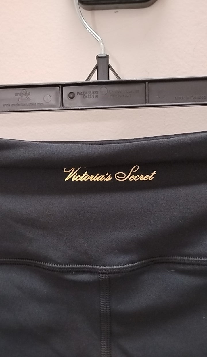 Size M Victoria's Secret leggings