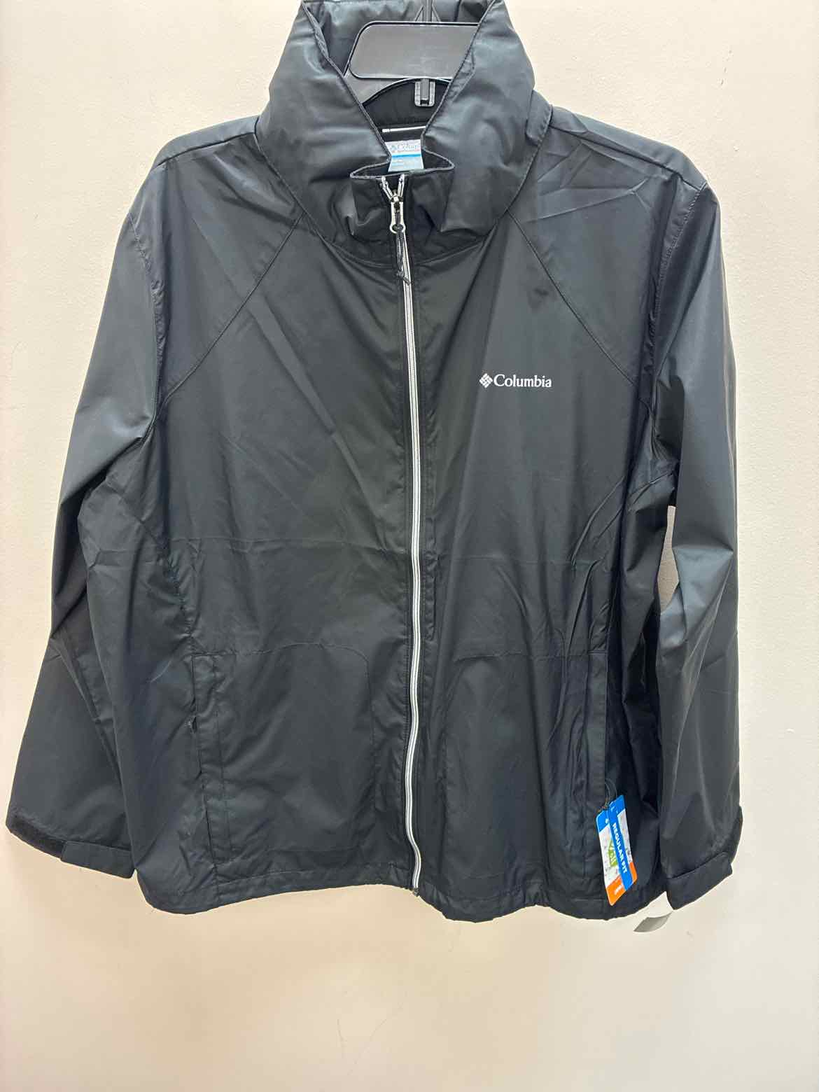 Size XXL Columbia Long Sleeve Windbreaker