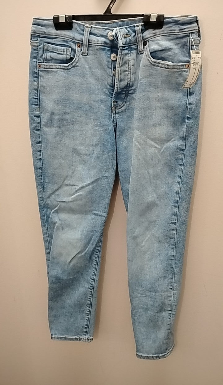 Size 6 Old Navy Jeans