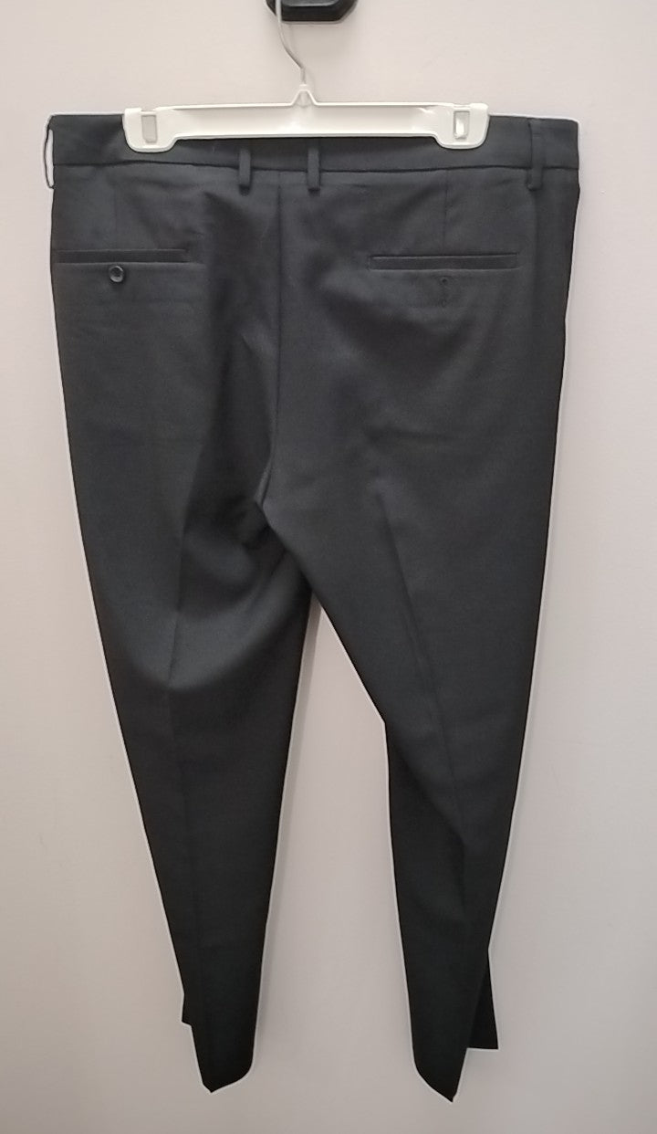 Size 36x32 Haggar Men's Pants