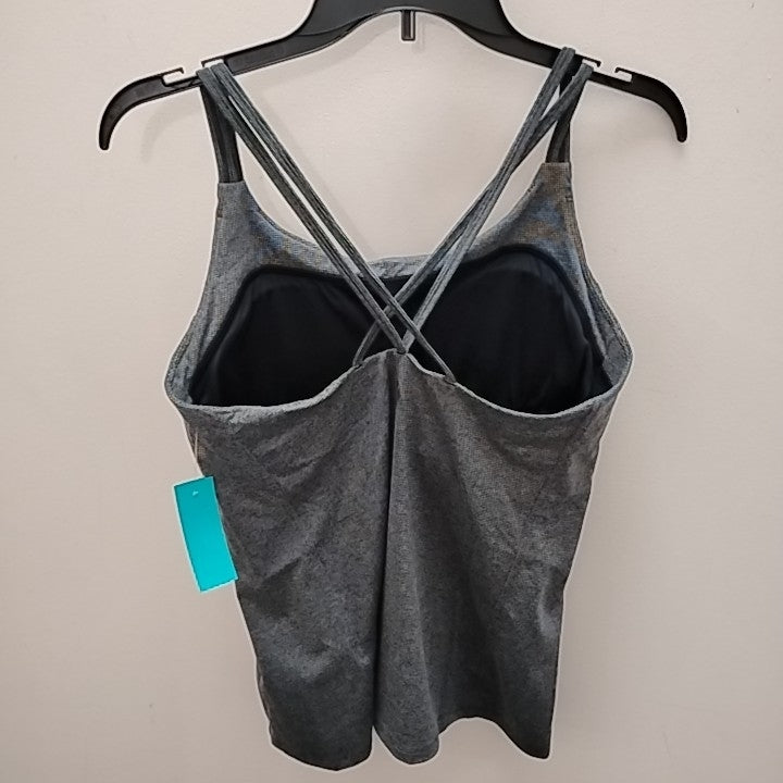 Size M Sleeveless