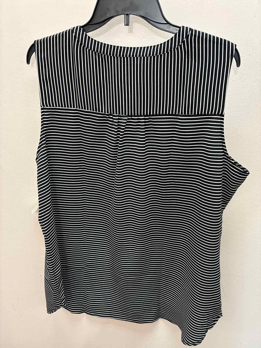 Size XXL Croft & Barrow Sleevless Sleeveless