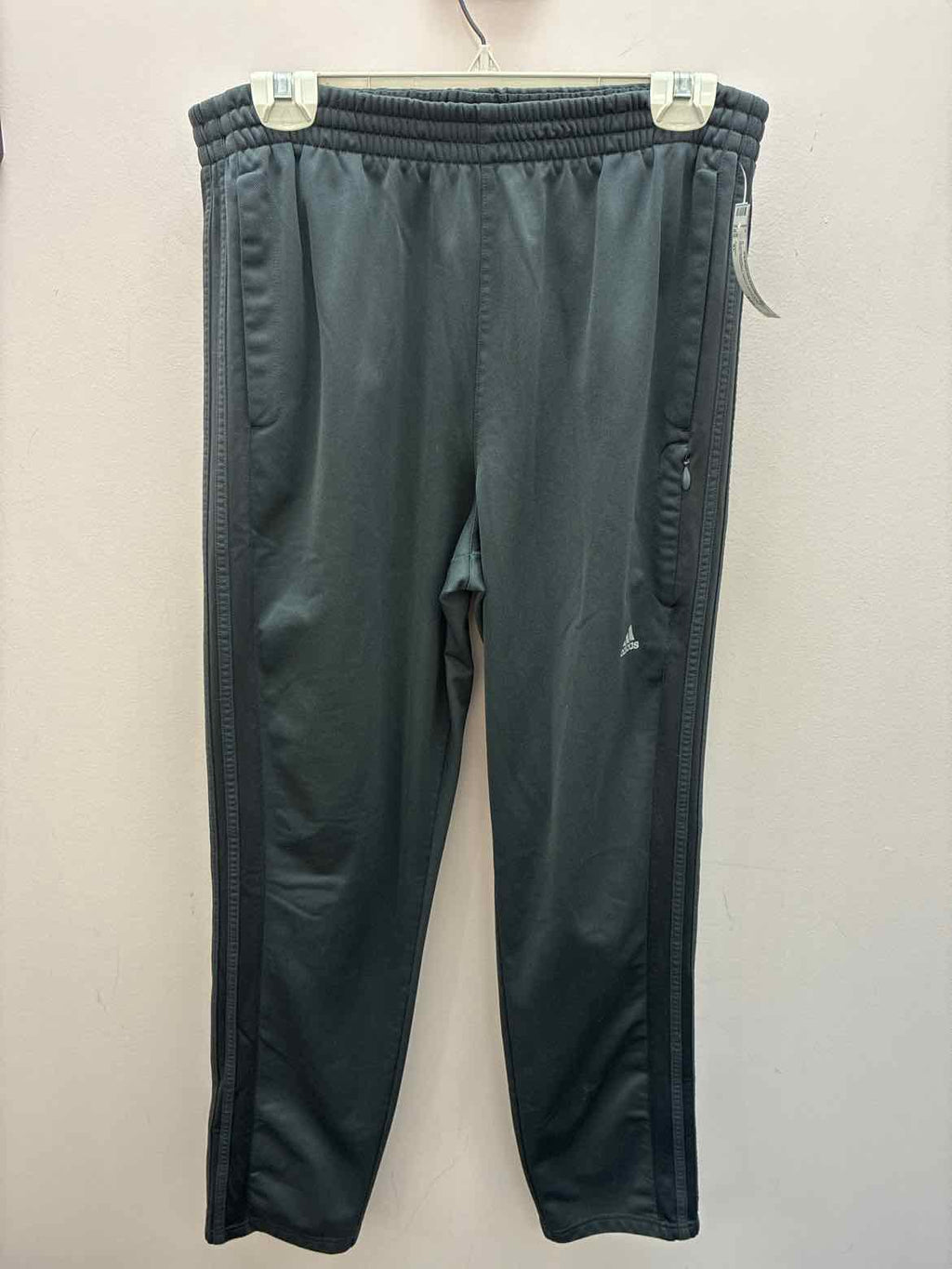 Size XL Adidas Men's Sweatpants