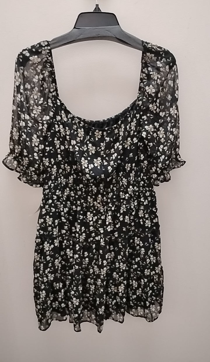 Size XL Trixxi Short Sleeve Dress