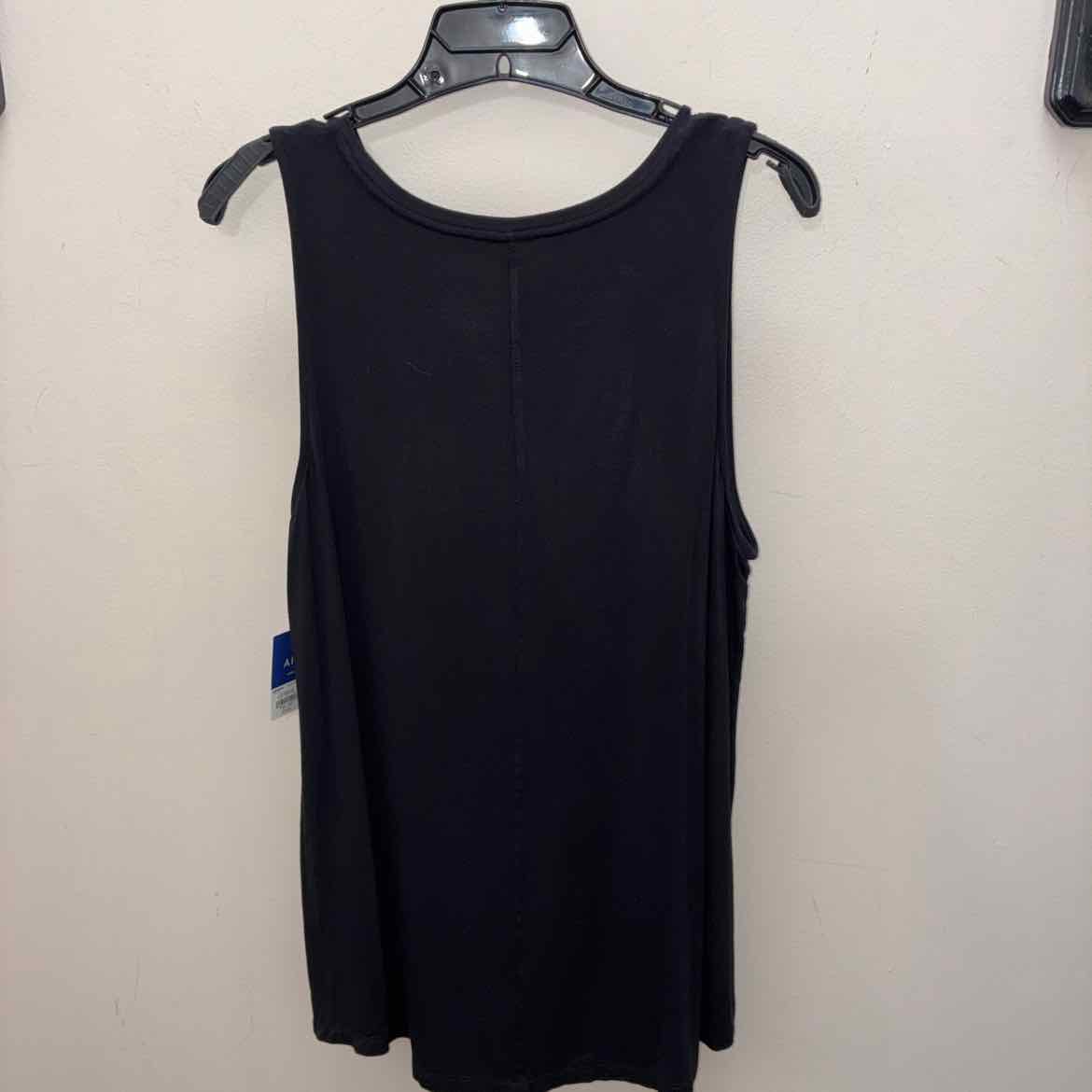 Size XL Apt. 9 Sleevless Tank Top
